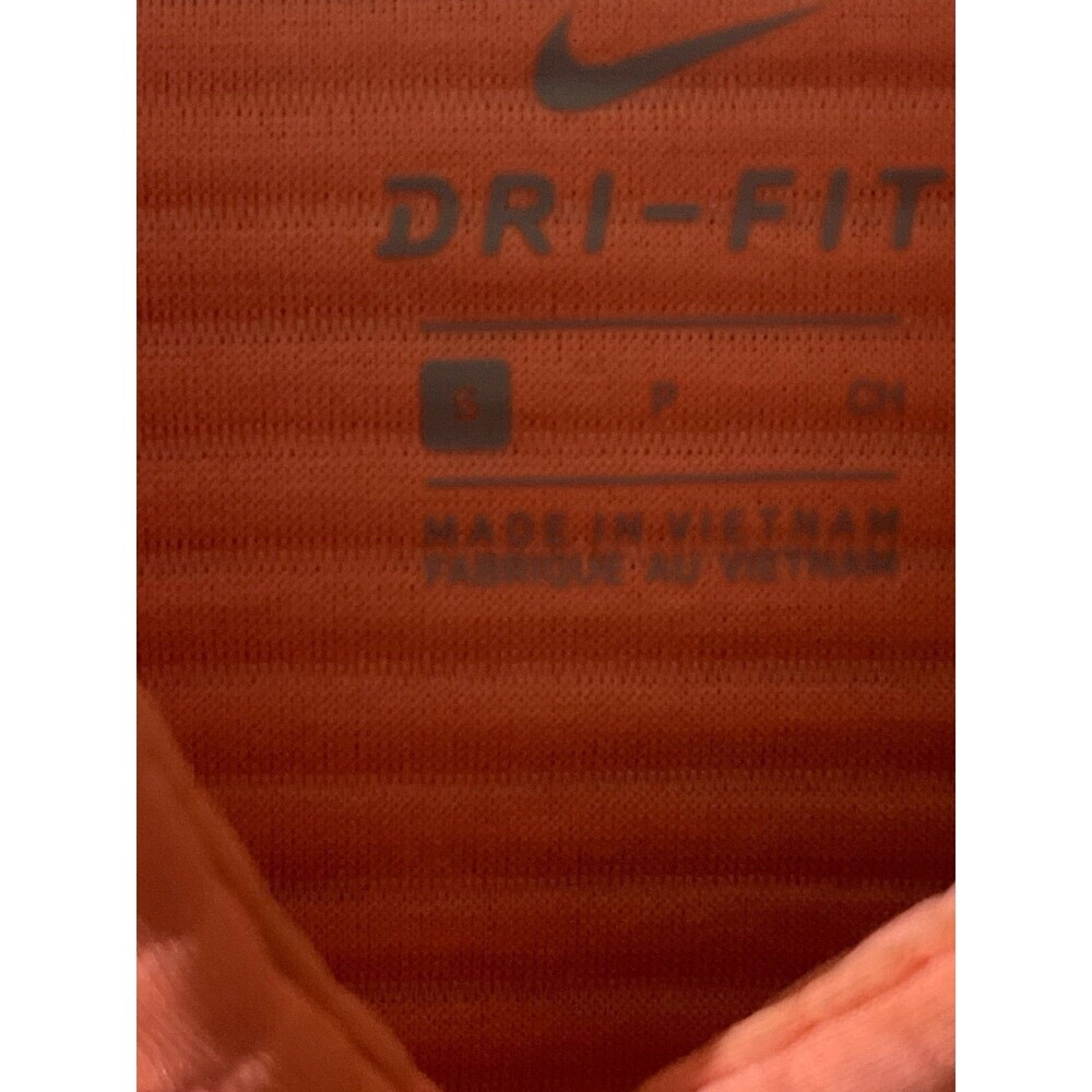 NIKE Women's S Dri-Fit Coral Pink Cropped Pullover Hoodie Sweatshirt Bubble Rib - Picture 3 of 6